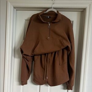 Boohoo Brown Half-Zip sweatshirt and Shorts outfit 
Tall -Size Large-